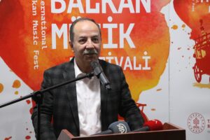 EDİRNE (AA) – Edirne'de, Uluslararası 3. Balkan Müzik Festivali başladı.