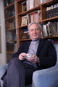 İSTANBUL (AA) -ZELİHA ELİAÇIK- Araştırmacı-Yazar Beşir Ayvazoğlu, 5 Aralık Türk