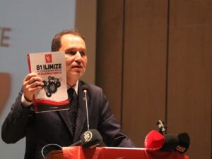 - "Bugün Türkiye'nin dört bir yanında Milli Görüşe ve Erbakan