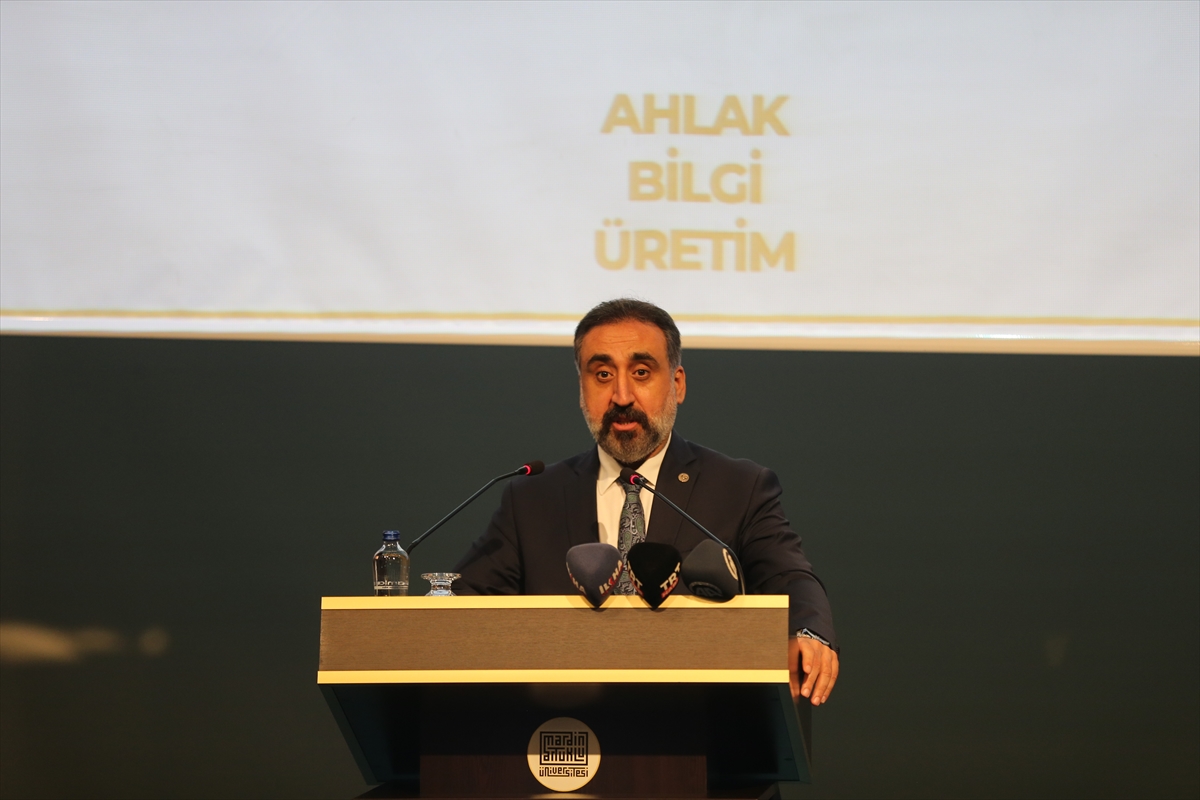 YÖK Başkanı Prof. Dr. Özvar, Mardin'de “Şehir ve Üniversite” konferansında konuştu: