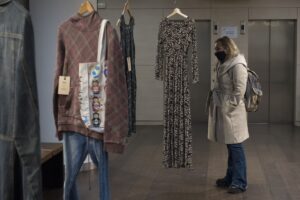 ATİNA (AA) – Yunanistan'ın başkenti Atina'da, "O artık yok" isimli