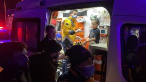 ADIYAMAN (AA) – Adıyaman'da bir evin girişinde çıkan yangında dumandan