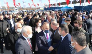 - "İyi yaptığımıza iyi, kötüye kötü değil, her şeye kızan,