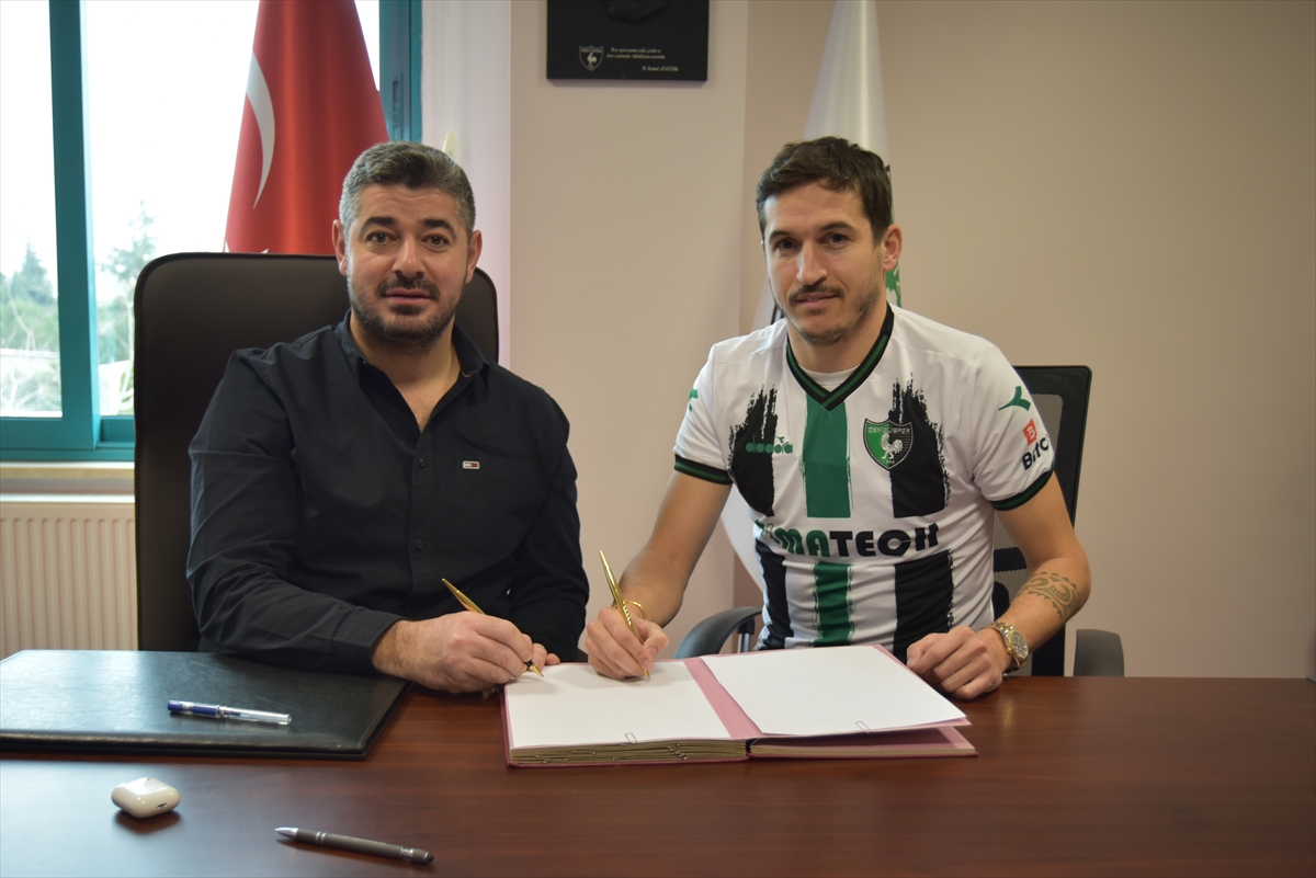 Altaş Denizlispor eski oyuncusu Lopes ile anlaştı