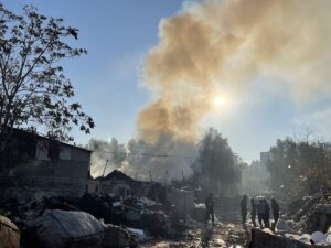 ANTALYA (AA) – Antalya'da geri dönüşüm malzemelerinin depolandığı evde çıkan