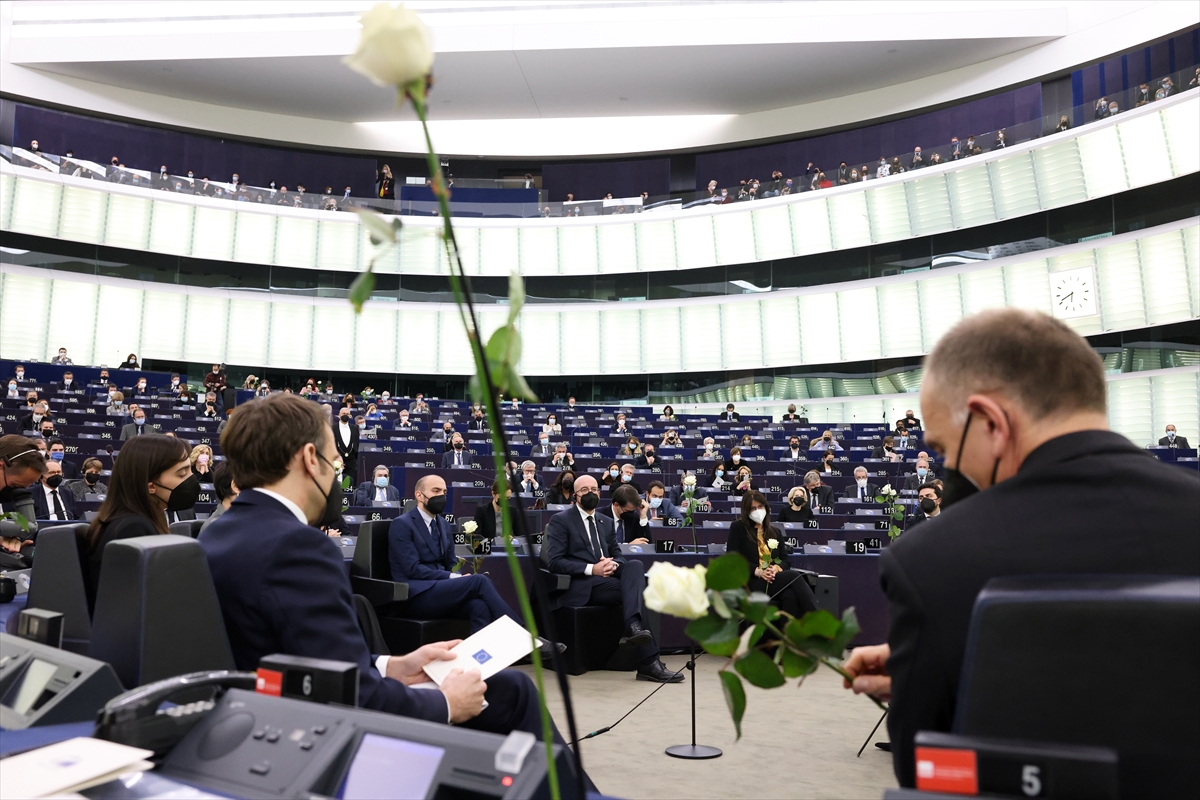 Avrupa Parlamentosunda Sassoli için anma töreni düzenlendi