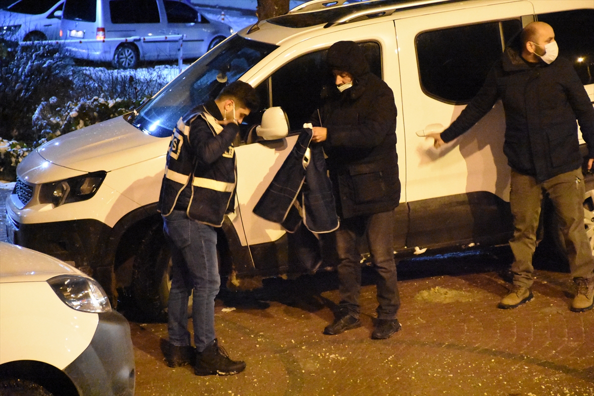 Bilecik Belediyesinde rüşvet alan kişi polis ekiplerince suçüstü yakalandı