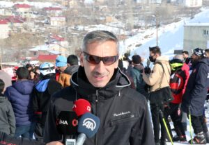 BİTLİS (AA) – Bitlis'te, Türkiye Kayak Federasyonunun (TKF) faaliyet programında