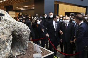 İSTANBUL (AA) – CHP Genel Başkanı Kemal Kılıçdaroğlu, Beylikdüzü Belediyesince