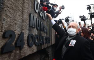 - "Bir olay olduğu zaman bütün ayrıntılarıyla kamuoyunu bilgilendirme konusunda