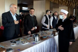 İSTANBUL (AA) – Diyanet İşleri Başkanı Prof. Dr. Ali Erbaş,