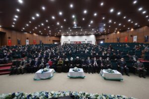 - "Kardeşliğin filizlenmesi, nefretin silinmesi için gayret ediyoruz. Bu doğrultuda