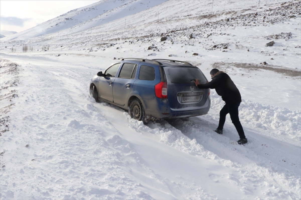 Doğu Anadolu'daki 6 ilde 1485 köy ve mahalle yolu ulaşıma kapandı