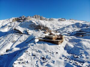 AĞRI (AA) – Ağrı'nın Doğubayazıt ilçesinde, bulunan tarihi İshak Paşa