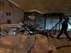 DÜZCE (AA) – Düzce'de tek katlı ahşap evde çıkan yangında