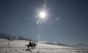 ERZURUM (AA) – İSMAİL HAKKI DEMİR – Türkiye'nin doğusunda, dondurucu