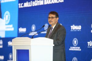 - "Madencilik alanındaki 51. AR-GE Merkezi'ni buraya kuracağız ve bu