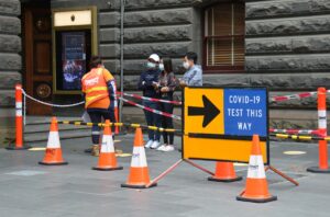 - Ülkede günlük vaka sayısı ilk kez 115 bini aştı,