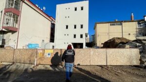 ESKİŞEHİR (AA) – Eskişehir'de bir inşaat işçisi uğradığı silahlı saldırı