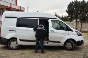 GAZİANTEP (AA) – Gaziantep'te yanan hurda otomobilin bagajında erkek cesedi