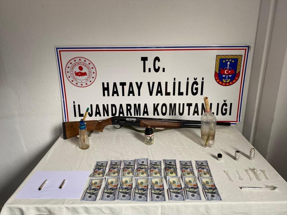 Hatay'da uyuşturucu ve kaçakçılık operasyonunda 5 şüpheli yakalandı