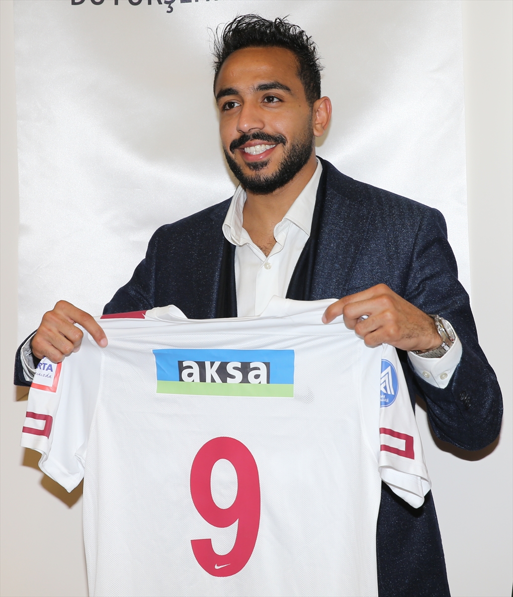 Hatayspor, Mısırlı futbolcu Kahraba'yı kadrosuna kattı