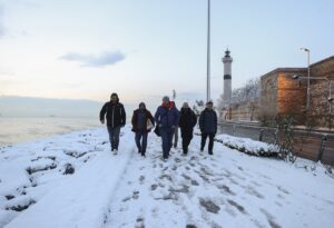 İSTANBUL (AA) – İstanbul'da kar yağışı ve soğuk hava devam