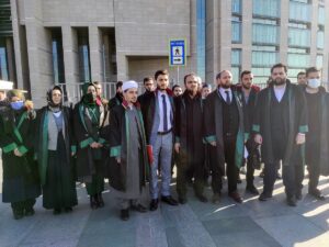 İSTANBUL (AA) – İstanbul'da bir grup avukat, Dokuz Eylül Üniversitesi