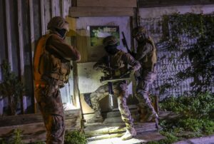 İSTANBUL (AA) – İstanbul'da, uyuşturucu satıcılarına yönelik operasyon düzenlendi. İl