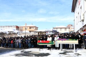 - Beykoz'da yolcu otobüsünün şarampole yuvarlanması sonucu yaşamını yitiren sınıf