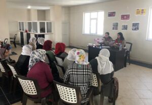 BİTLİS (AA) – Bitlis İl Jandarma Komutanlığında görevli kadın astsubaylar,