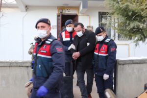 KASTAMONU (AA) – Kastamonu'da, Fetullahçı Terör Örgütü'ne (FETÖ) yönelik operasyonda