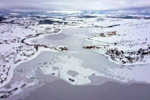 KASTAMONU (AA) – Kastamonu'nun Devrekani ilçesinde etkili olan soğuk hava