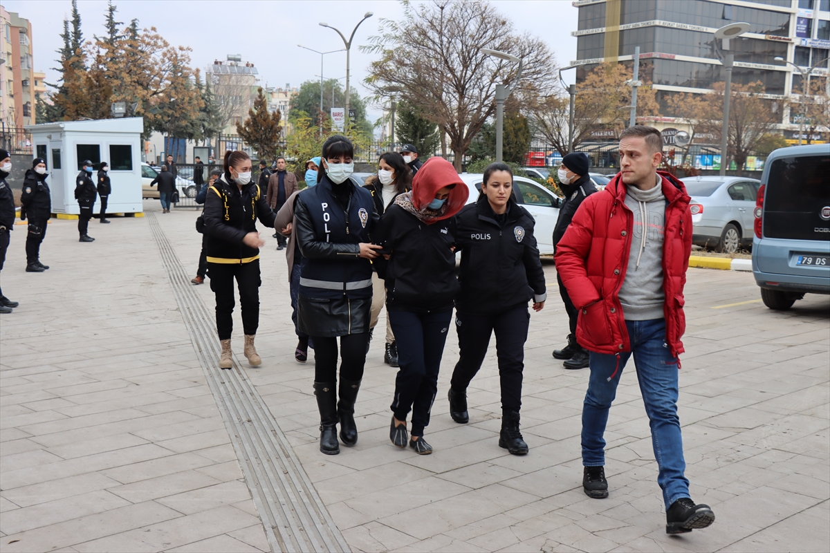 Kilis'te çeşitli suçlardan aranan 9 şüpheli yakalandı