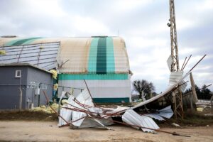 KIRKLARELİ (AA) – Kırklareli'nde kuvvetli fırtına nedeniyle zarar gören ev,