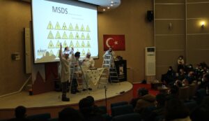 KONYA (AA) – Konya'da, sanayide çalışanlar ile öğrencilere, iş sağlığı