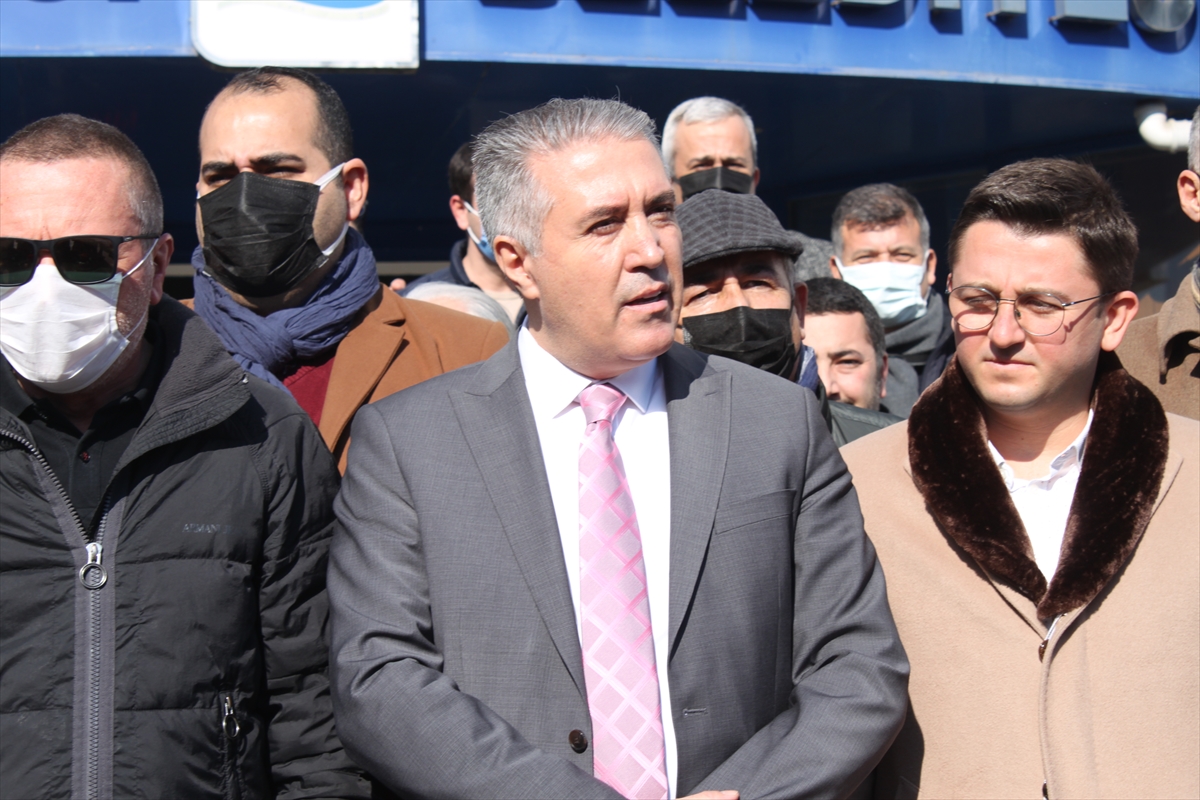 Kuşadası Belediye Başkan Yardımcısı Turan'a “silahla tehdit” iddiası