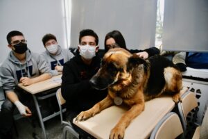 ESKİŞEHİR (AA) – EMRAH YAŞAR – Eskişehir Anadolu Lisesinde sahiplenilen