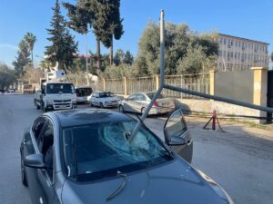 - Kaza sonucu araçta hasar oluştu