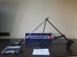 MERSİN (AA) – Mersin'in Tarsus ilçesinde kaçak kazı yaptıkları iddiasıyla