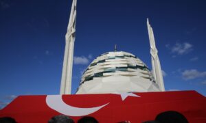 İSTANBUL (AA) – Ankara'da 80 yaşında vefat eden Yeniden Milli