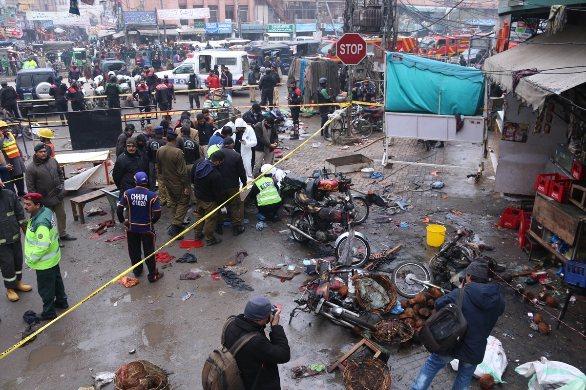 Pakistan'ın Lahor kentindeki patlamada 2 kişi öldü