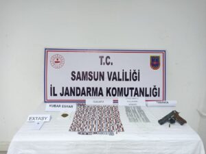 SAMSUN (AA) – Samsun'da jandarmanın düzenlediği uyuşturucu operasyonlarında 28 şüpheli
