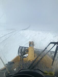 SİVAS (AA) – Sivas'ın Gürün ilçesinde tipi nedeniyle yolu kapanan