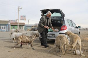IĞDIR (AA) – HÜSEYİN YILDIZ – Iğdır'da yaşayan emekli memur