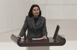 TBMM (AA) – TBMM Genel Kurulunda, CHP, HDP ve İYİ