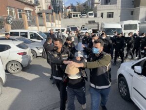 İSTANBUL (AA) – "Tırpan" operasyonu kapsamında İstanbul'da gözaltına alınan ve