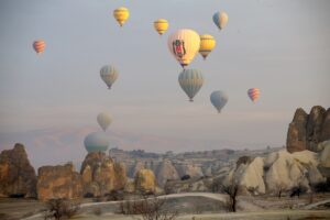 NEVŞEHİR (AA) – Yeni yılı tarihi, kültürel ve doğal güzelliklerle