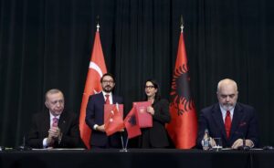 - Anadolu Ajansı (AA) ve Arnavutluk Telegrafik Ajansı Arasında İşbirliği