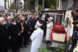 MUĞLA (AA) – Tedavi gördüğü hastanede hayatını kaybeden Yeşilçam'ın unutulmaz